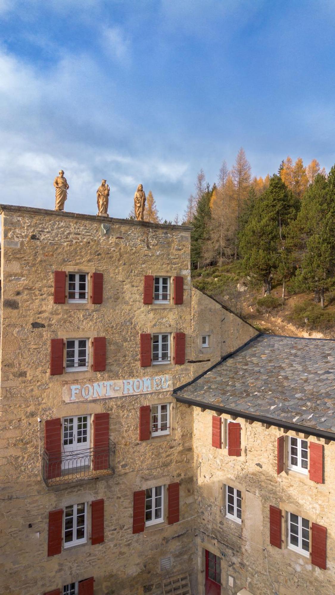 Grand Hotel L'Ermitage Font-Romeu-Odeillo-Via Exteriör bild